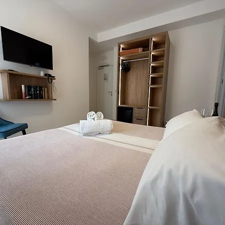 Hotel Berna 3*