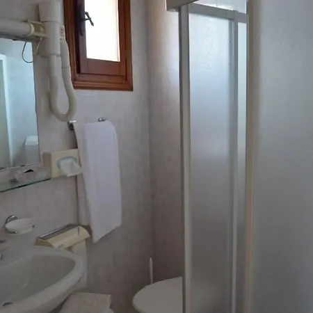 Berna Hotel