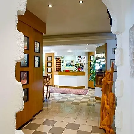 Berna Hotel