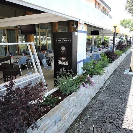 Hotel Berna 3*